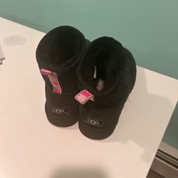 UGG Shoes Uggs Womens Size 8 Poshmark